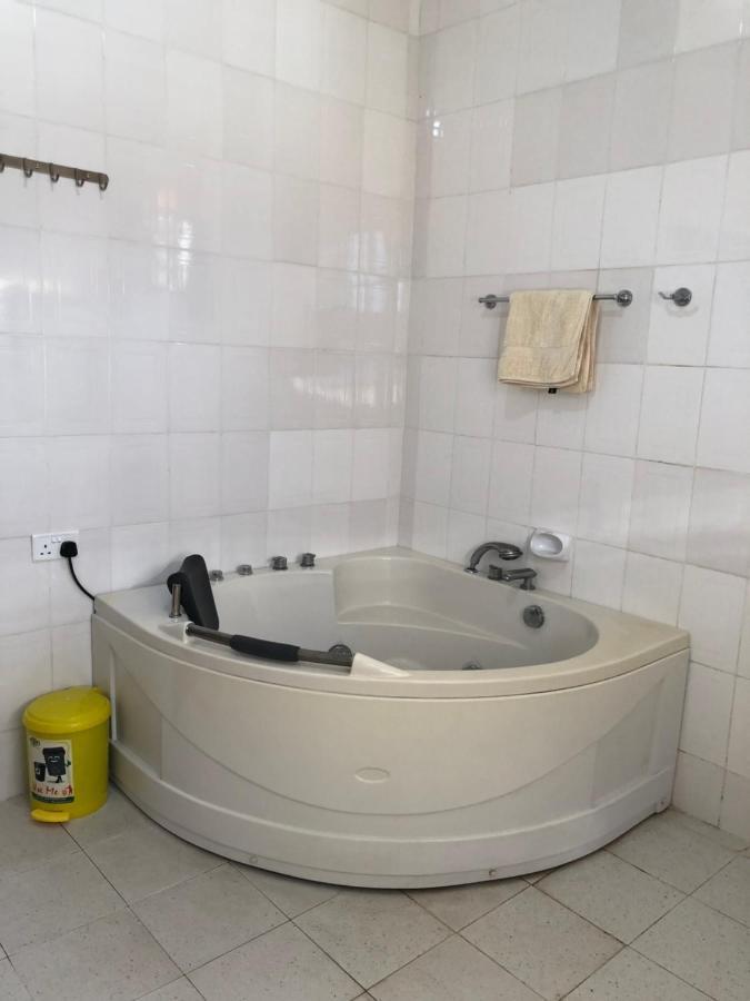 Jambo Hideaway Apartment Dar es Salaam Luaran gambar